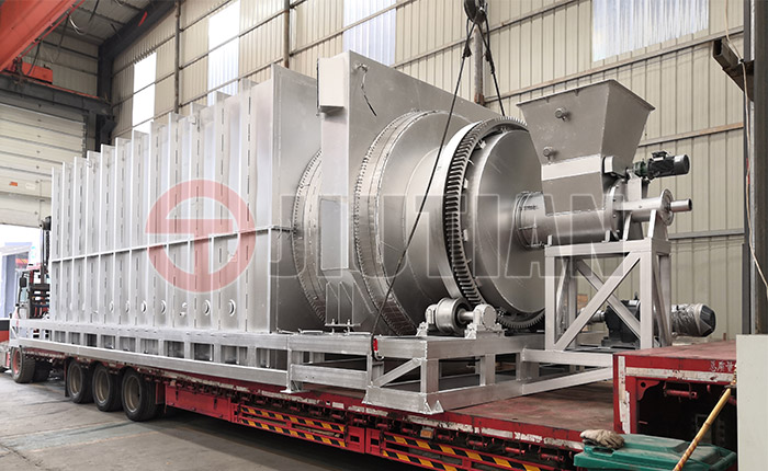 Can paint stripping carbonization furnace